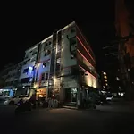 Cocoon Islanda Hotel