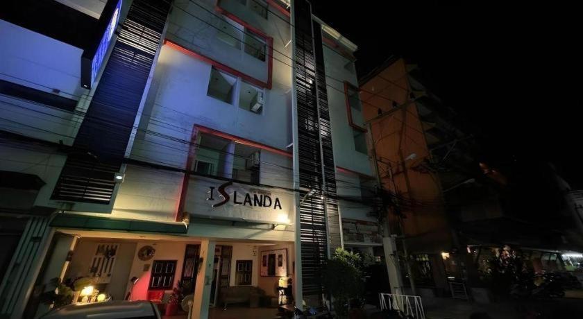 Cocoon Islanda Hotel